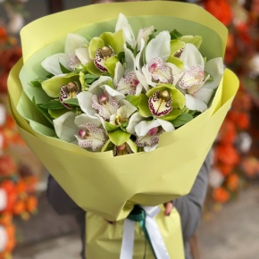 Букет "Бруклин" из орхидей и альстромерий в Сергиевом Посаде