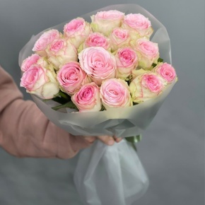 Букет из 17 роз Кения (40 см) в Сергиевом Посаде