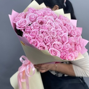 Букет из 51 пастельной розы Аваланж (60 см) в Сергиевом Посаде