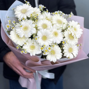 Нежный букет из гербер и ромашек в Сергиевом Посаде