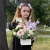Композиция с георгинами на 1 сентября в белом ящике в Сергиевом Посаде